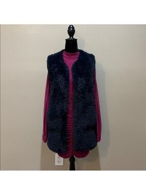 Love Token Navy Blue Faux Fur Vest With Pockets -Size XS